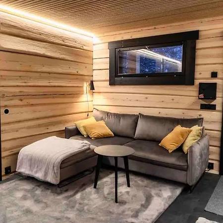 Βίλα Upea Lapin Kulta Hirsihuvila Inarijaerven Rannalla *