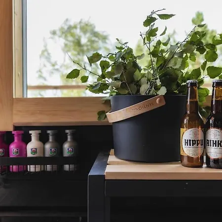 Upea Lapin Kulta Hirsihuvila Inarijaerven Rannalla 别墅 *