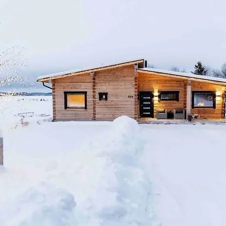 别墅 Upea Lapin Kulta Hirsihuvila Inarijaerven Rannalla *