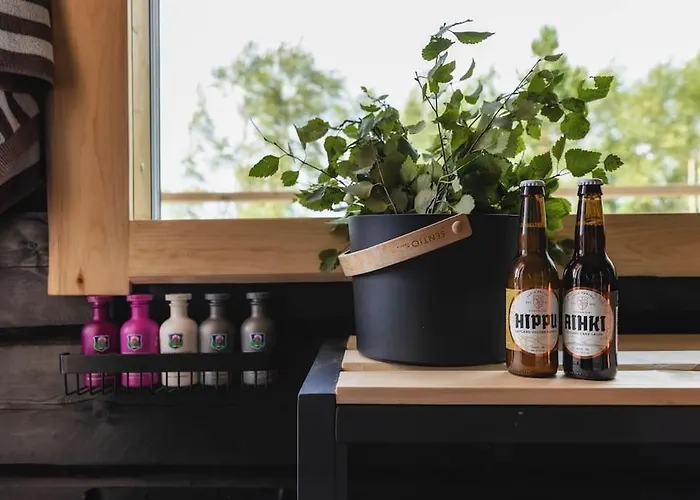 Upea Lapin Kulta Hirsihuvila Inarijaerven Rannalla Villa *